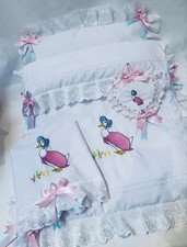 Pram Quilt & Pillow Set White