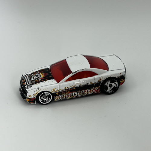 Hot wheels muscle tone - tone, white