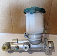 74967568 New Girling Brake Master Cylinder Fits: Honda Civic Accord Prelude