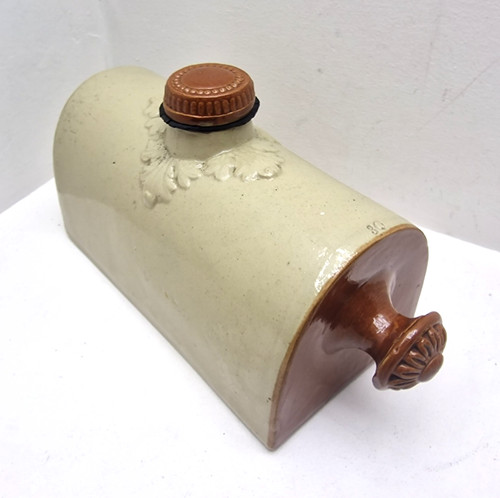 Stoneware shaped hot water - d,