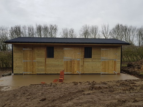 Timber wooden horse stable - horse, &