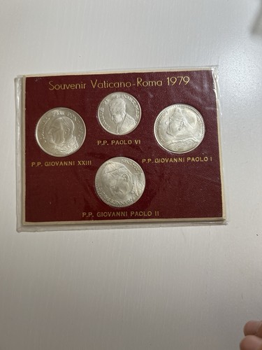 Vatican tourist souvenir medal