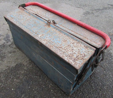 Vintage Metal Cantilever Tool Box Storage Toolbox With 3 x Tiers