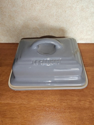 Creuset light grey - le,