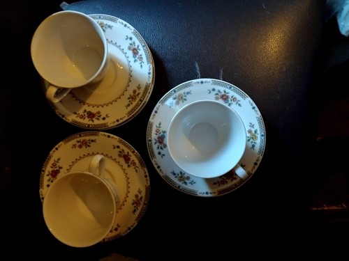 Coffee cups and saucers - cups,