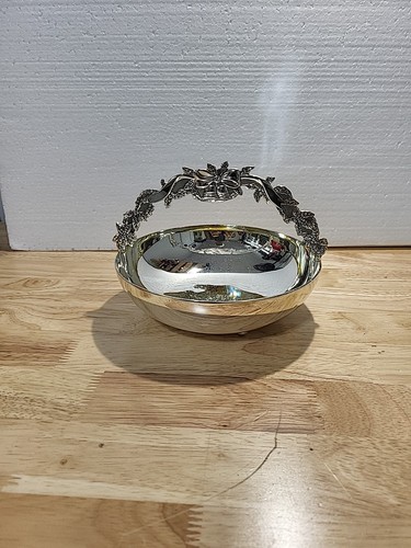 Holiday home accents silver - home,