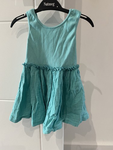 Green dress zara months - 18-24,