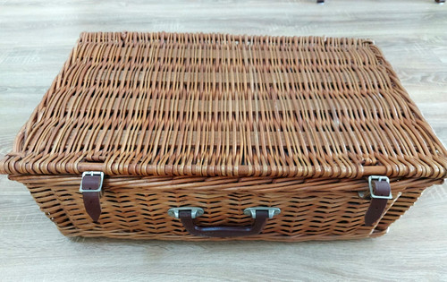 Person wicker picnic basket - wicker,