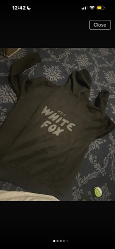 White fox vol black logo - white,