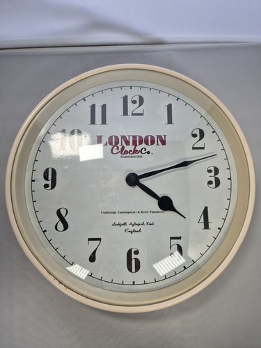 London clock wall - london, co