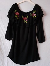 Ladies Black Long Sleeved Tent