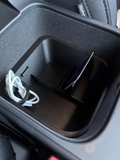 Centre console storage - centre,