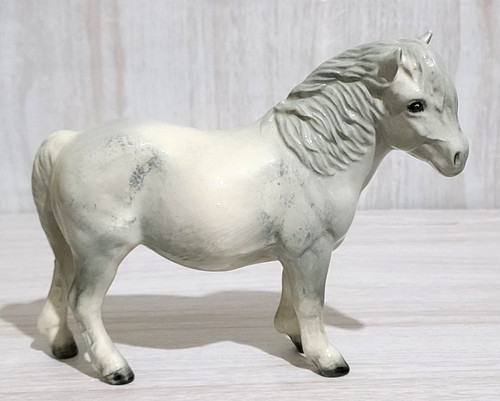 Beswick shetland pony mare - pony, in