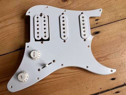 Yamaha pacifica 012 - yamaha,
