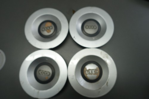 Audi centre caps set of - 8l,
