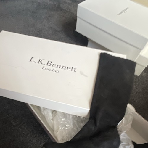 Bennett london women s - l.k.,