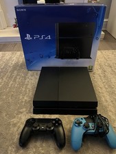 Sony  PS4 PlayStation 4 [CUH-1216A] With Box, 13 Games & 2 Controllers