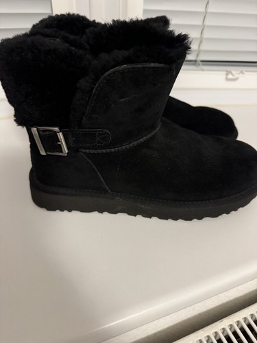 Genuine ugg boots size - ugg, 6.5