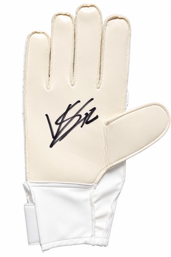 Viljami sinisalo signed - sinisalo,