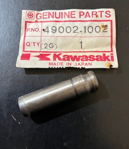 Exhaust valve guide nos - valve, for