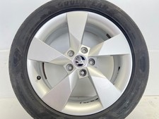 SKODA OCTAVIA GENUINE 17" ALLOY WHEEL & TYRE  5E0 601 025 AR     