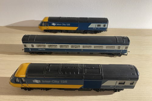 Hornby gauge r332 intercity - oo,
