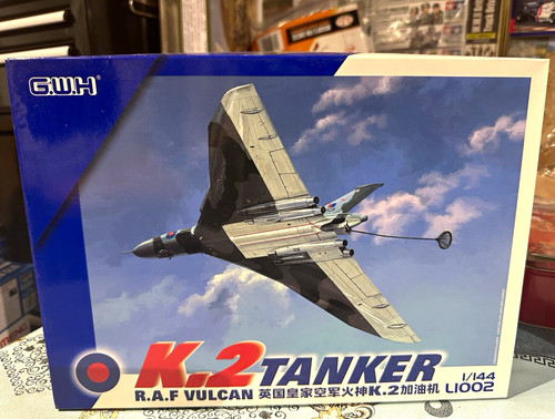 144 raf vulcan - vulcan, k2