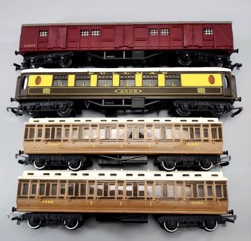Hornby tri ang - x4, gauge
