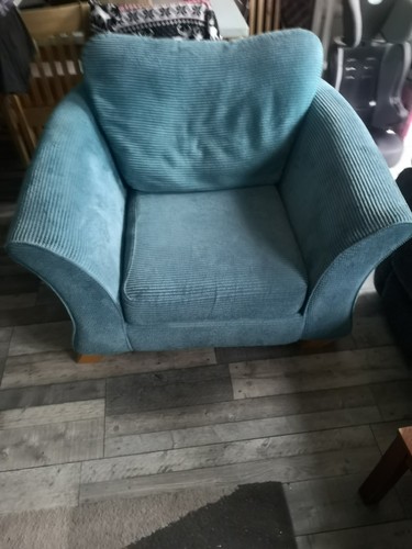 Dfs cuddle chair - dfs,
