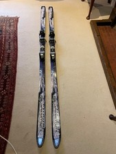 Salomon F9 skis 200 cm with