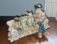 Detailed Ceramic Sculpture Wind In The Willows Characters On Sofa Signed Tolley