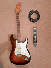 2024 Squier Classic Vibe 60’s Stratocaster in Vintage Sunburst