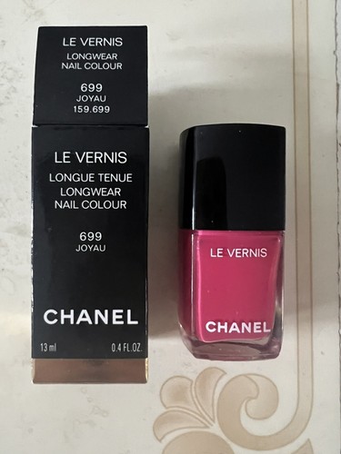 Chanel nail polish - nail, 699