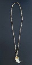 Vintage Gold Tone Chain Faux Tiger Claw Necklace Long 68cm