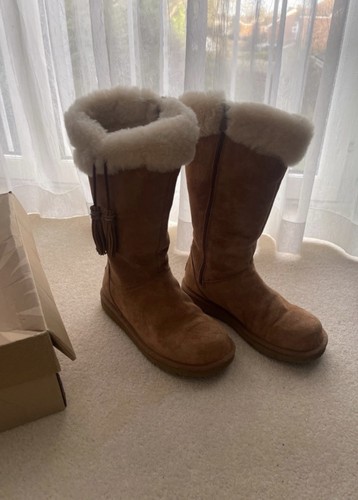 Ugg plumdale charm chestnut - ugg,
