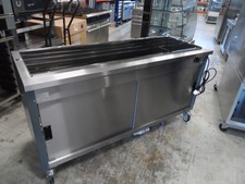 Moffat Mobile Hot Cupboard & 5