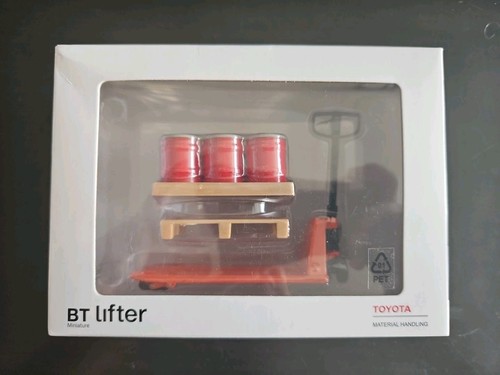 Toyota lifter miniature - toyota, bt