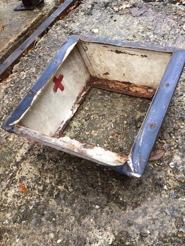 Bedford cf2 seat base and - base,
