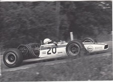 Honda ra301 john surtees 1968 - honda,
