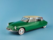 1:18 Diecast 1956 Citroen DS19