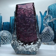 Whitefriars Coffin 9686 glass