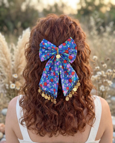 Gold toned handmade - gold-toned, floral