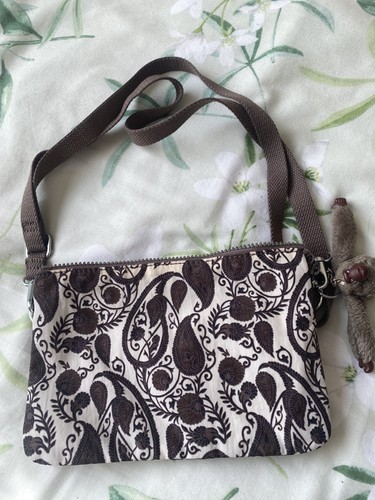 Kipling brown leaf pattern - brown,