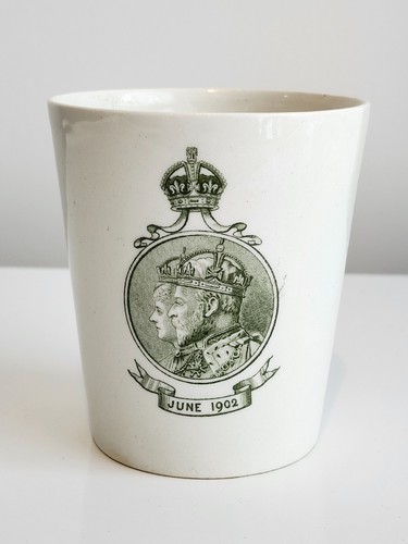 Antique 1902 royal doulton - 1902,