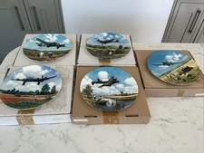 ROYAL DOULTON 5 COLLECTORS