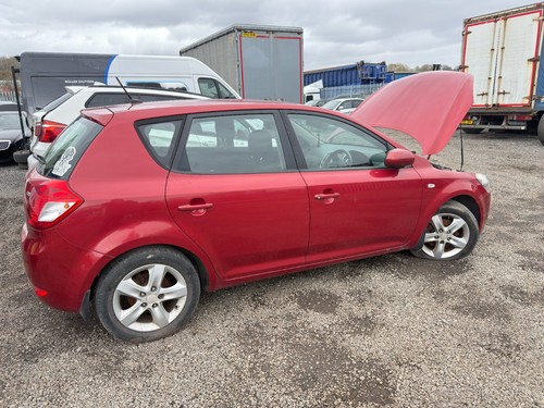 Kia ceed 2010 braking all - ceed,