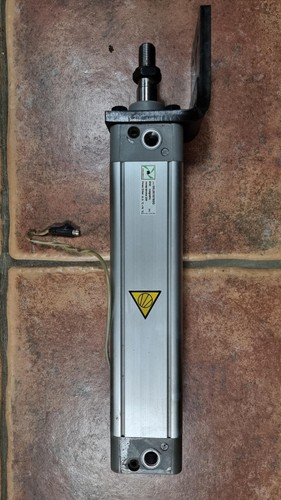 Pneumax pneumatic cylinder - pneumax,