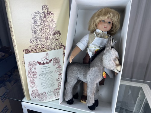Steiff doll little table cover