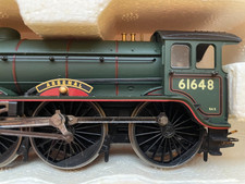 Hornby: R2532 BR 4-6-0 Arsenal 61648 Class B17/4 Steam Locomotive, 5010963425326