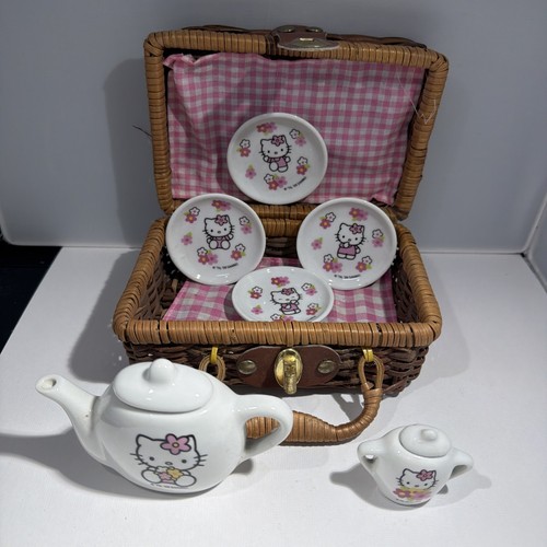 Sanrio hello kitty miniature - sanrio,